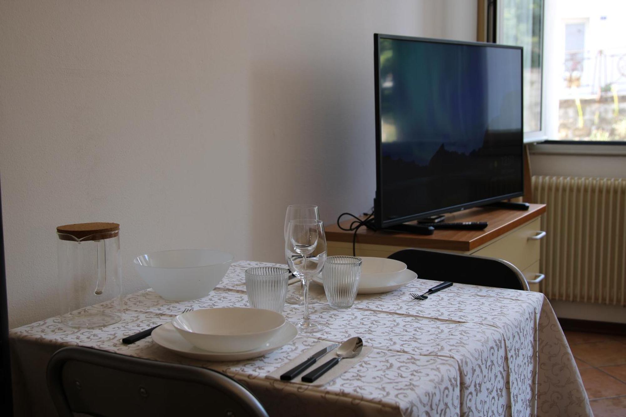 Casa Alba Chiara Apartment ตรีเอสเต ภายนอก รูปภาพ