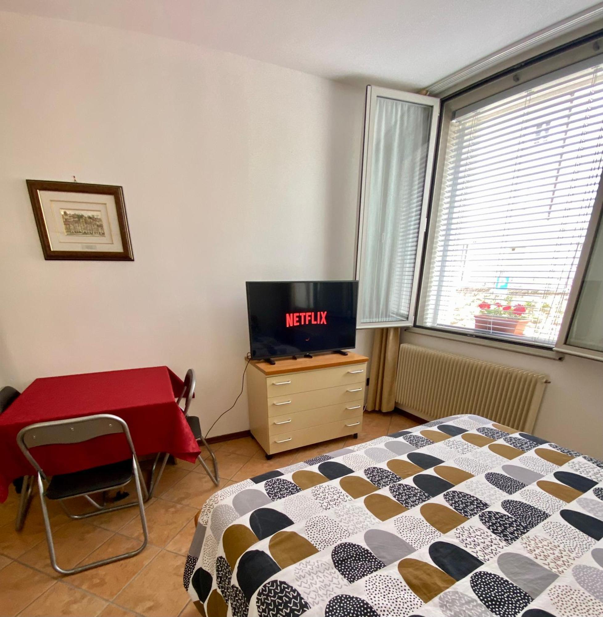 Casa Alba Chiara Apartment ตรีเอสเต ภายนอก รูปภาพ