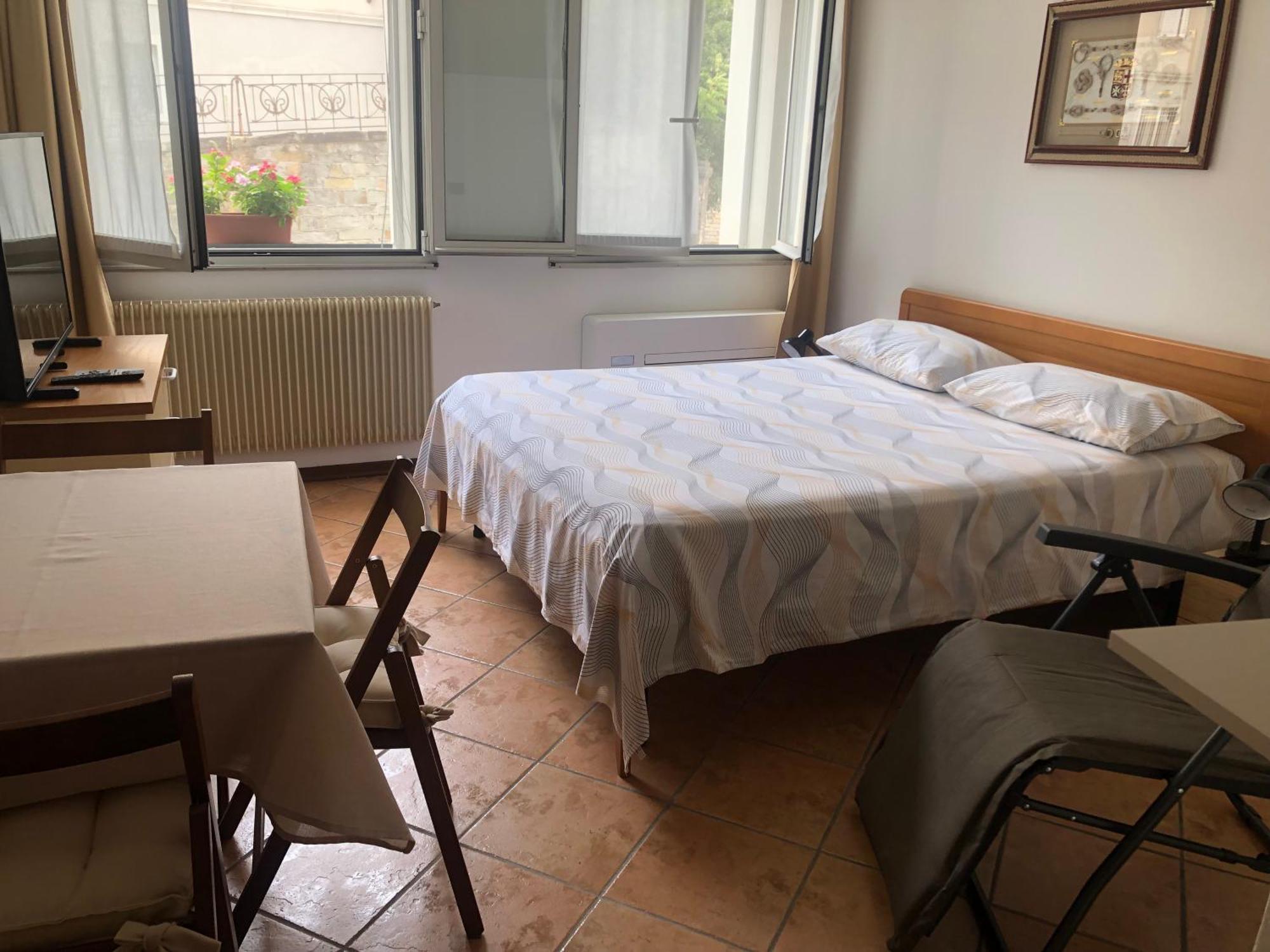 Casa Alba Chiara Apartment ตรีเอสเต ภายนอก รูปภาพ